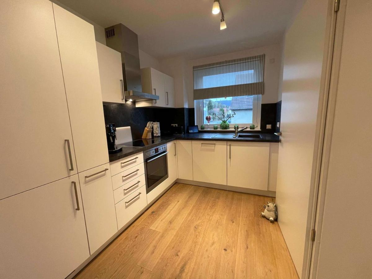 מצינגן Ferienwohnung Outletcity מראה חיצוני תמונה