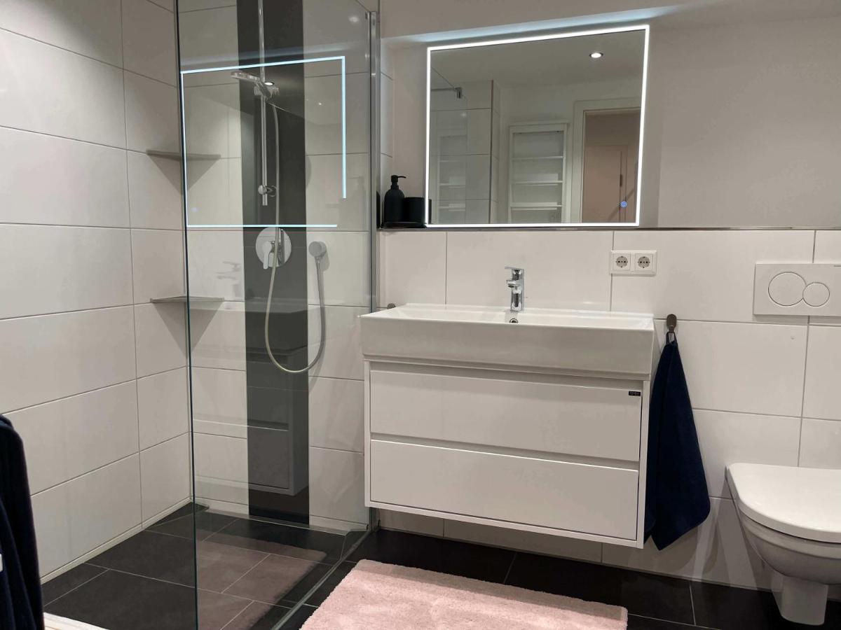 מצינגן Ferienwohnung Outletcity מראה חיצוני תמונה